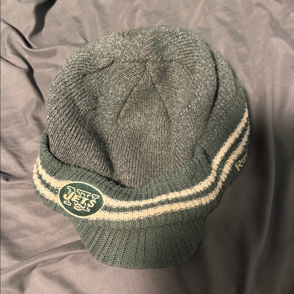 Reebok Green and White Knit Jets NFL Beanie